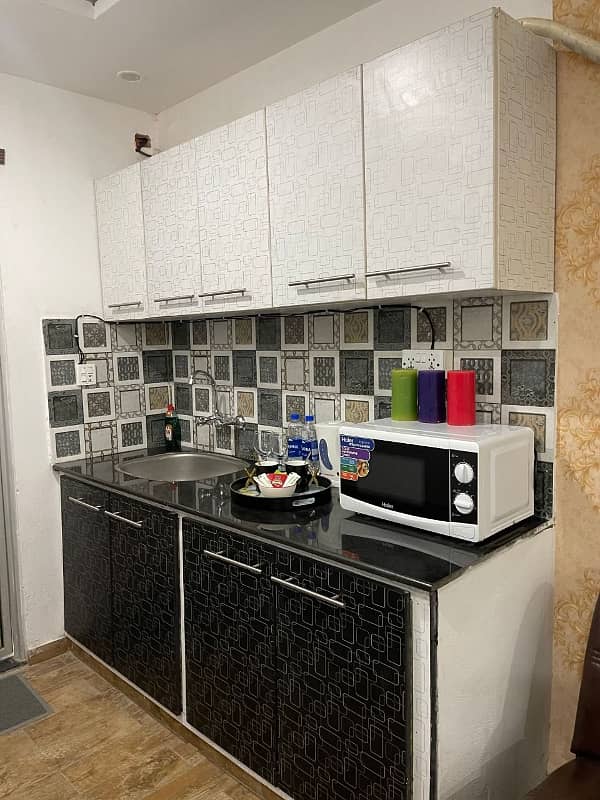 Modern Furnished Studio Apartment In Citi Housing, Jhelum Flexible Daily &Amp; Monthly Rentals 2