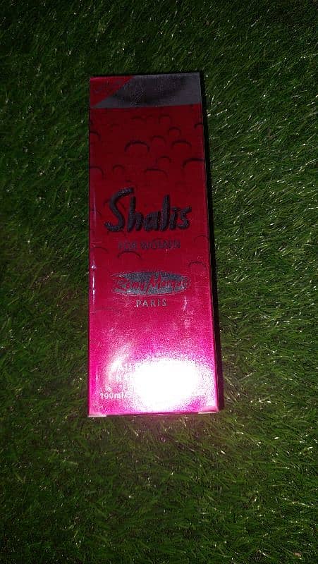 mens and womens perfume for sale in reasonable price 12