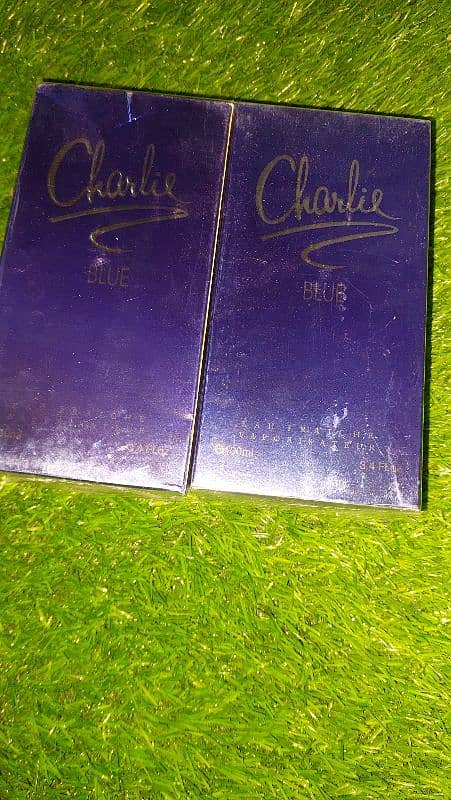 mens and womens perfume for sale in reasonable price 15