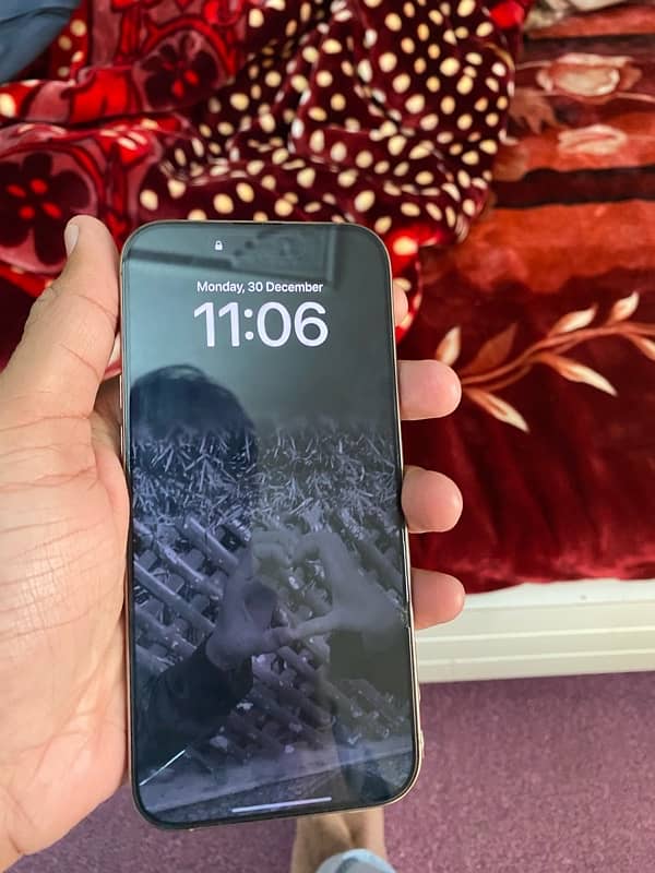 iPhone 16pro max 256gb Non pta Sim Time Active 0