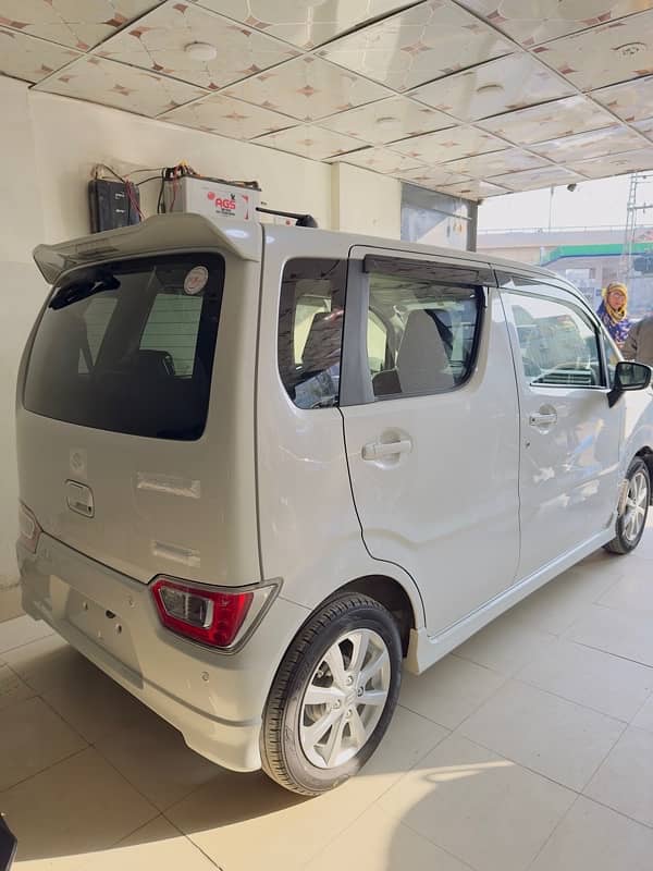 Suzuki Wagon R 2024 4