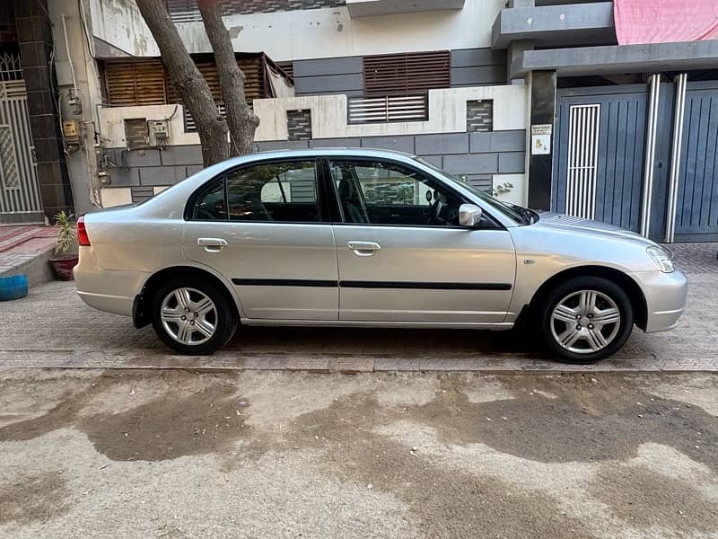 Honda Civic EXi 2001 1