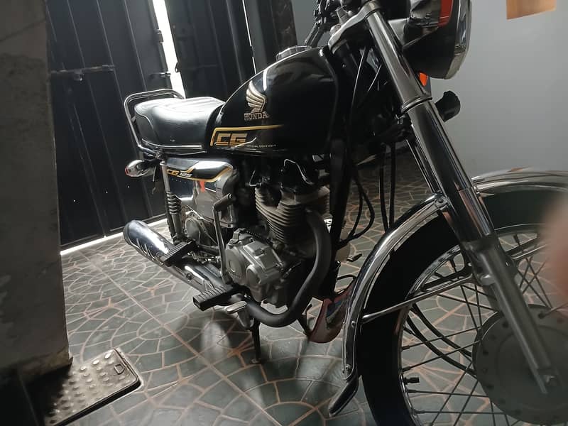 Honda CG 125 2022 4