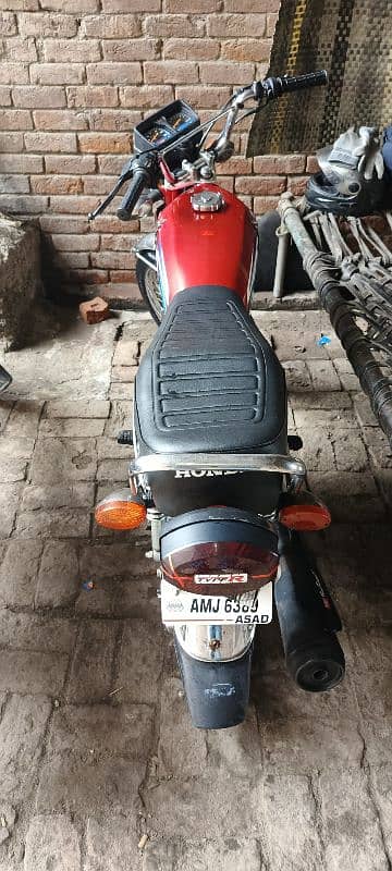 Honda 125 2022 6