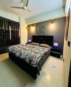 1 bed furnish apartment available for rent in diamond mall on Per Day weekly Monthly basis gulberg greens islamabad