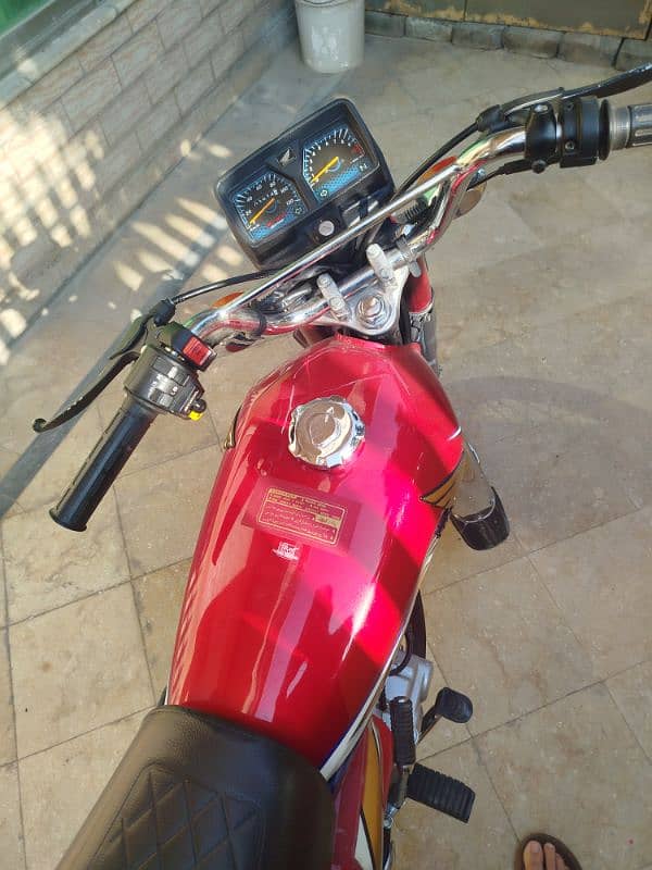 Honda 125 brand new condition for sale 3