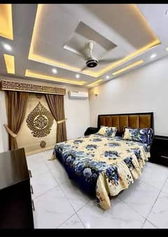 One bed luxury apartment for short stay like(3to4)hours in bahria town