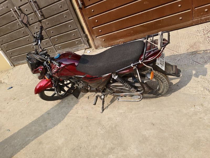 Suzuki gr150 5