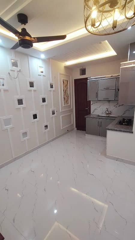 Central Park A1 Block 5 Marla Modern Luxury Design House Available For Sale Prime Location Near Tooo Park And Masjid. . 21