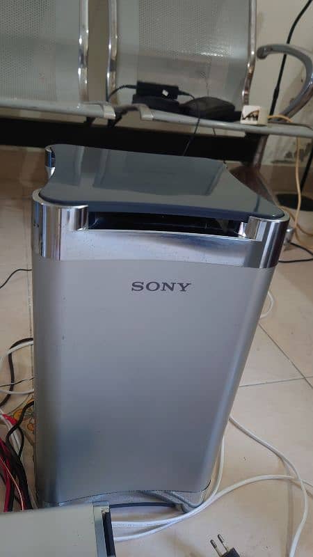 Sony Home theater 5in1 1