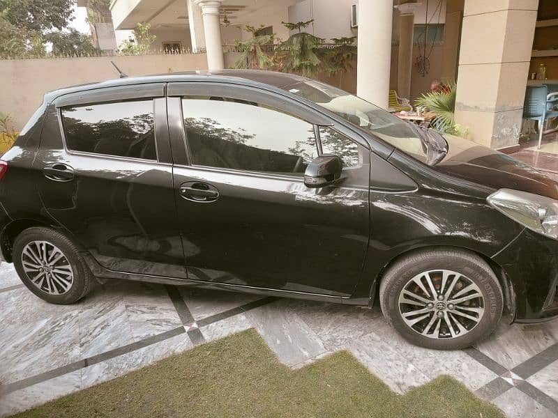 Toyota Vitz 2018 3