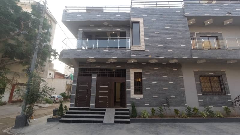 Modern Architect Design Bungalow On Prime Location Of Sector R4 , Gulshan-E-Maymar , Karachi. 1