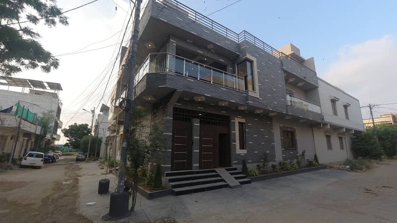 Modern Architect Design Bungalow On Prime Location Of Sector R4 , Gulshan-E-Maymar , Karachi. 18