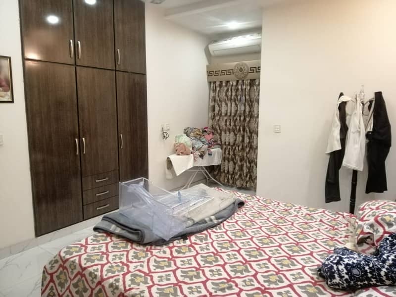 A BEAUTIFUL 8 MARLA HOUSE FOR RENT IN UMAR BLOCK SECTOR B BAHRIA TOWN LAHORE 4