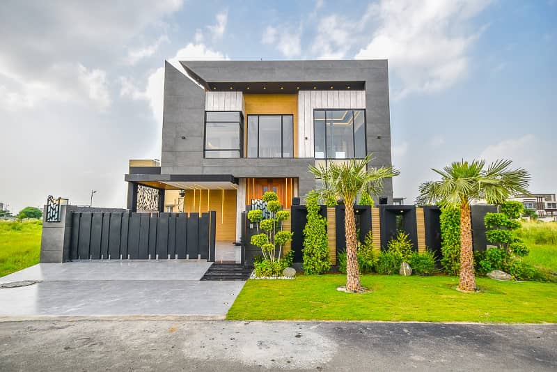 15 Marla Modern Design Brand New Top Class House For Rent 0