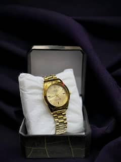 men's golden watch