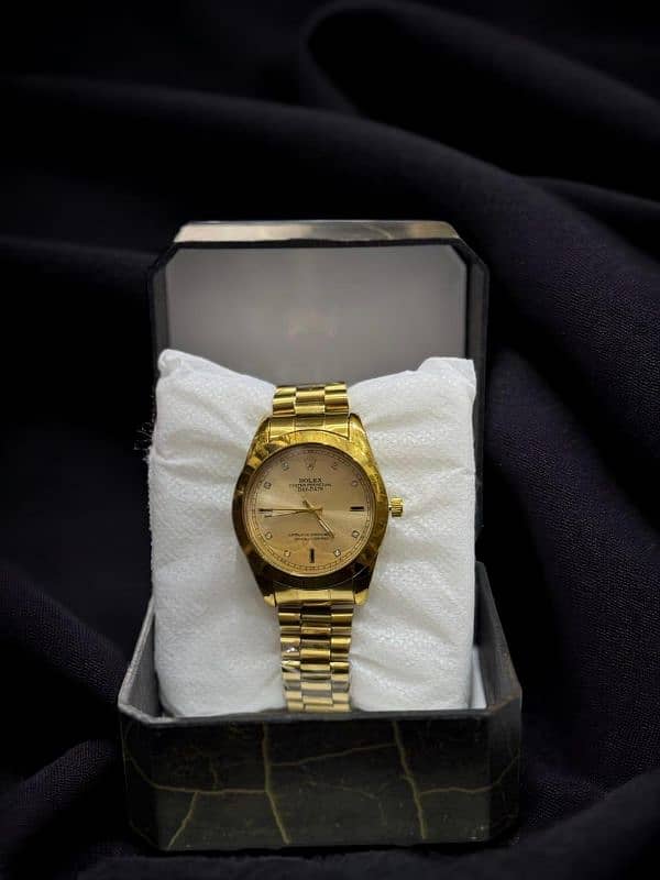 men's golden watch 2