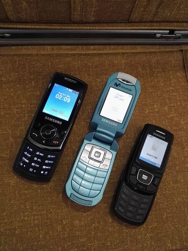 Samsung Original Flip, Slide, Keypad mobile phones, Nokia 1