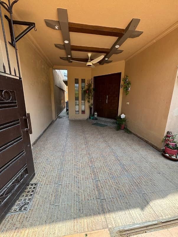 6.5 Marla 4 Bed Rooms Beautiful Full House Available For Rent in DHA Phase 3 Lahore Cantt 4