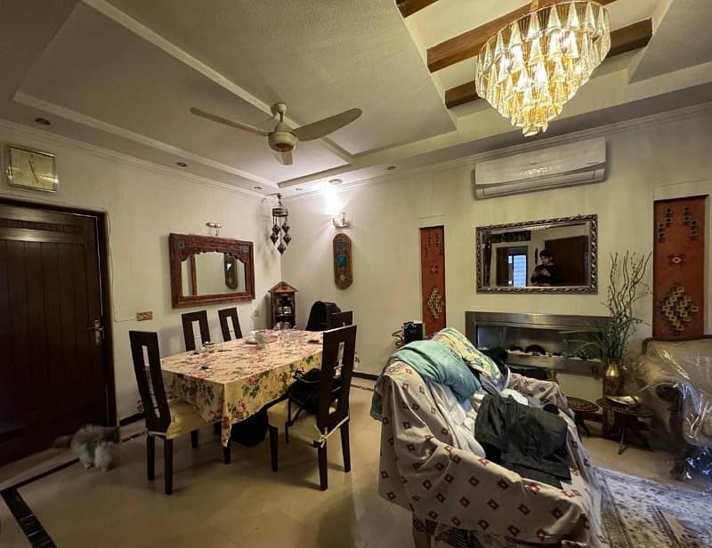 6.5 Marla 4 Bed Rooms Beautiful Full House Available For Rent in DHA Phase 3 Lahore Cantt 5