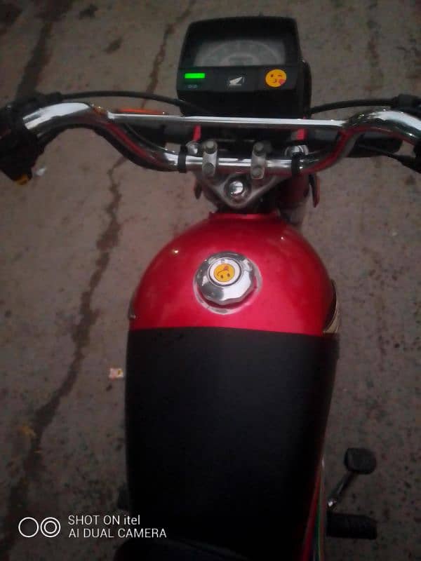 Honda CD70 2020 model in genuine condition 4