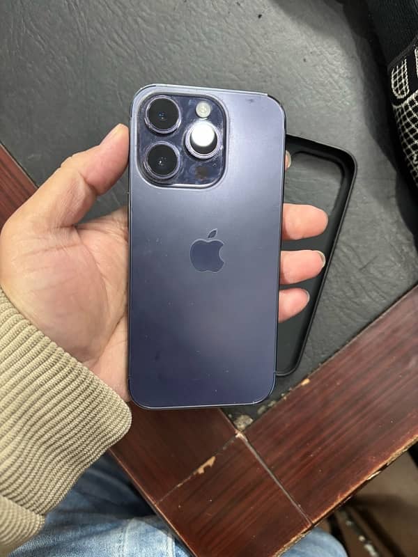 iphone 14 pro 2