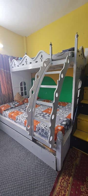 Iron bunk bed 0