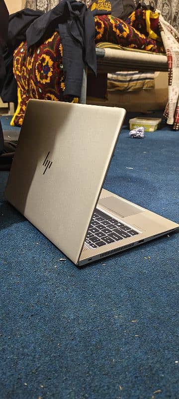 HP Elitebook 840 G6 . RAM/ROM 16/512ssd  . 5