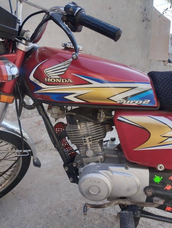 Honda 125 2020 model good condition All documents clear 03217699114 0