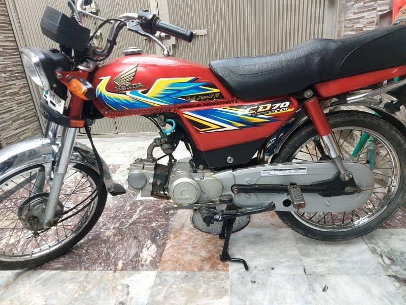 honda cd 70 red colour 03084600283 0