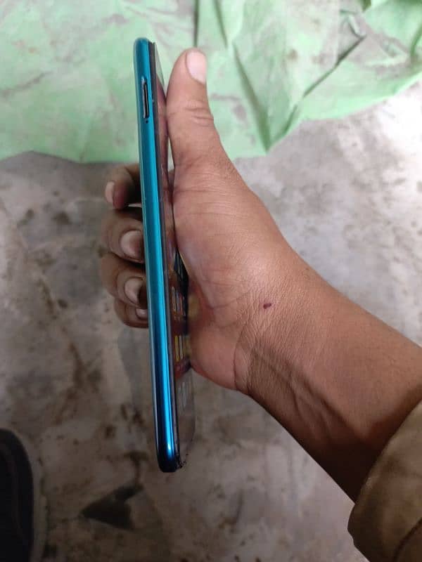 infinix smart5   3/64 4