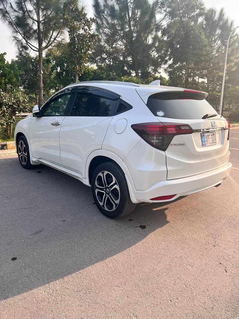 Honda Vezel Hybrid Z Honda Sensing 2019 Model 3