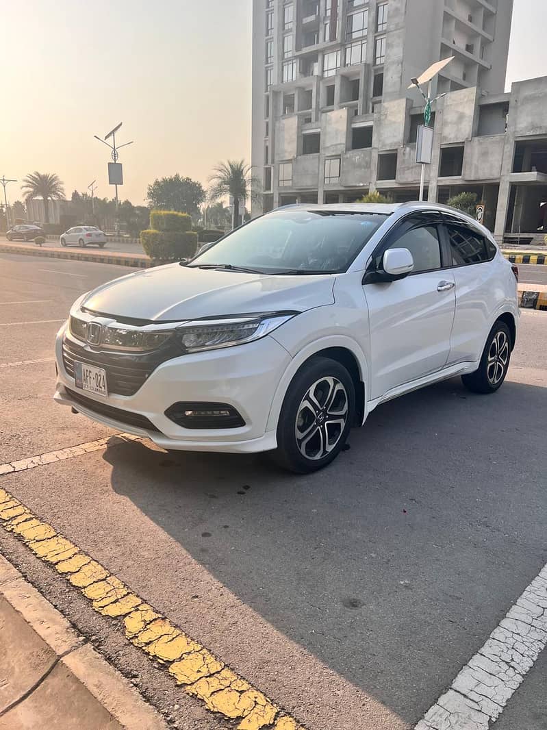 Honda Vezel Hybrid Z Honda Sensing 2019 Model 4