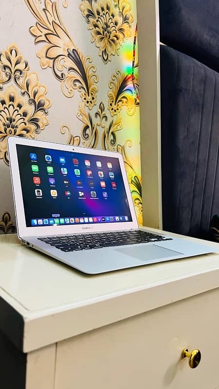 Macbook Air 2017 0