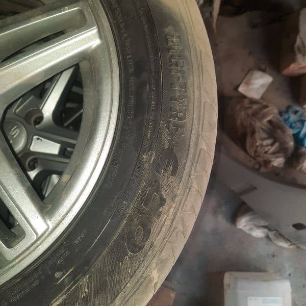 185 65 R14 Dunlop tyres along rims for sale 3