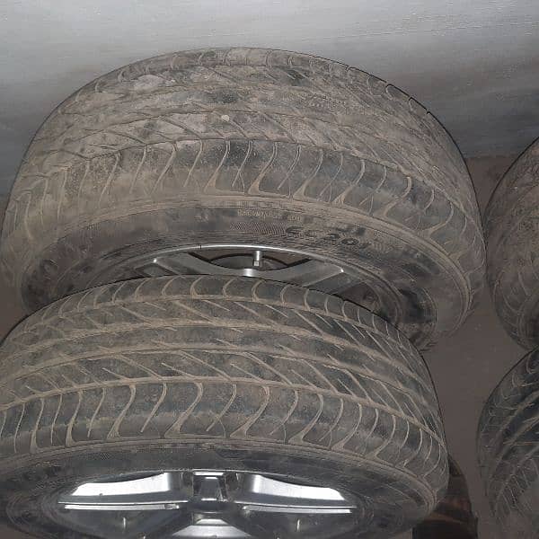 185 65 R14 Dunlop tyres along rims for sale 13