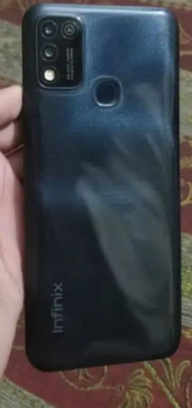 Infinix Hot 11 play 4/64 2