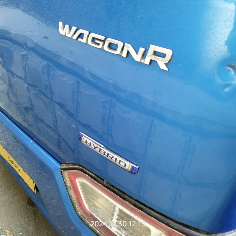 Suzuki Wagon R 2017 1