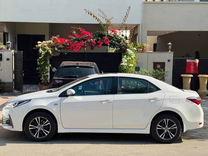 Toyota Altis Grande 2019 End Model 100% Original 1st Ownership 5