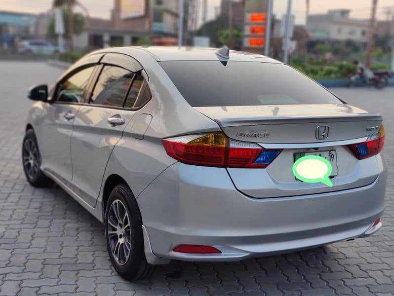 Honda Grace Hybrid 2016 5