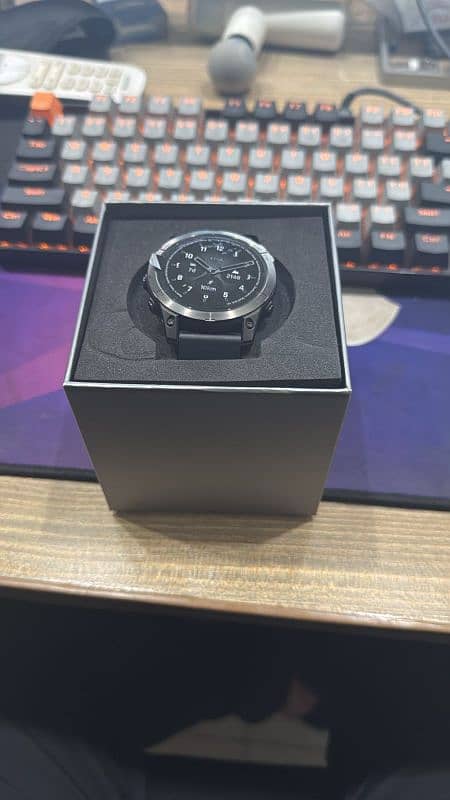 Garmin EPIX (Gen 2) Sapphire Premium Active Smartwatch 1