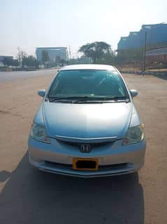 Honda City IDSI 2005 manual own engine.