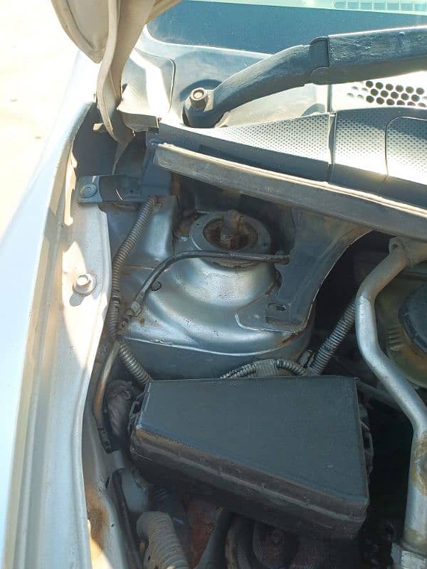 Honda City IDSI 2005 manual own engine. 6