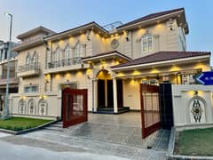 13.25 Marla Spanish Corner House for Sale Citi Housing Gujranwala Prime Location