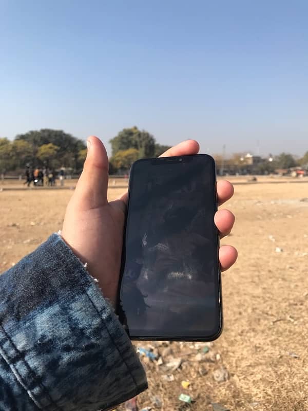 iPhone X NoN PTA 64 GB battery Change Face ID issue 2