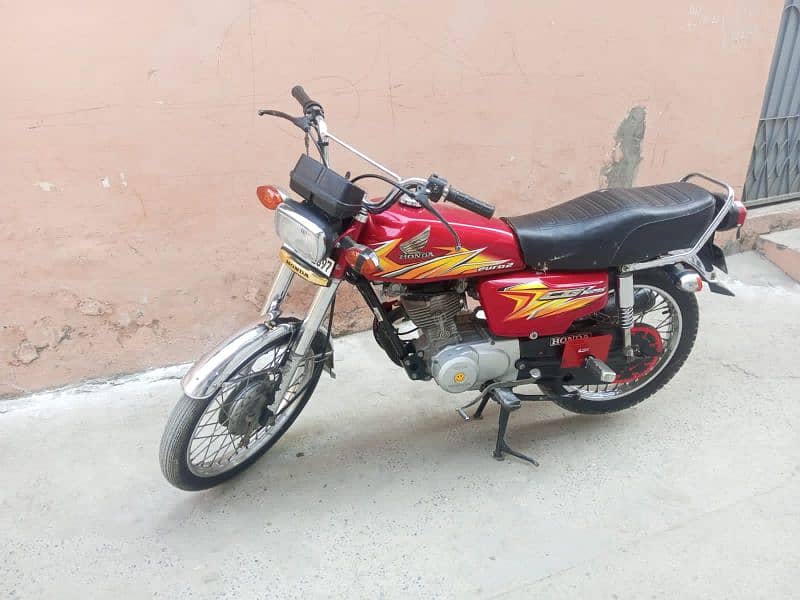 Honda 125 Model 2021 All Panjab Number 3