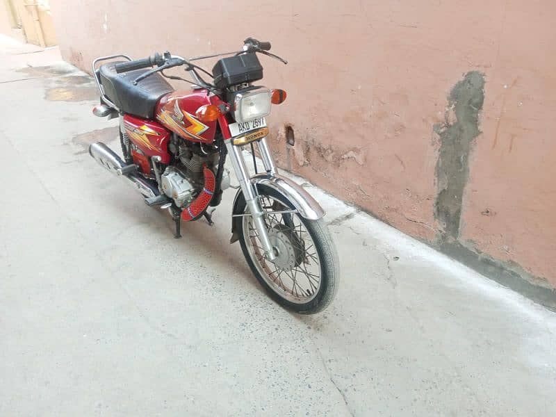 Honda 125 Model 2021 All Panjab Number 11