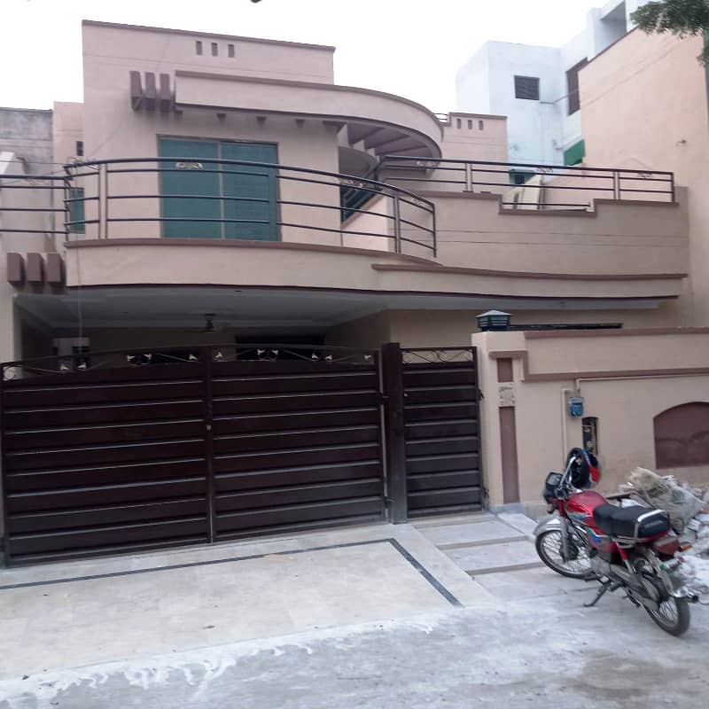 10 Marla Beautiful Independent House Available For Rent in DHA Phase 1 P Block Lahore Cantt 9