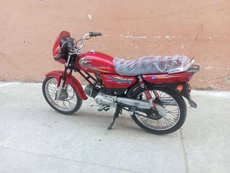 United 100 cc Model 2019 KPk Number 3