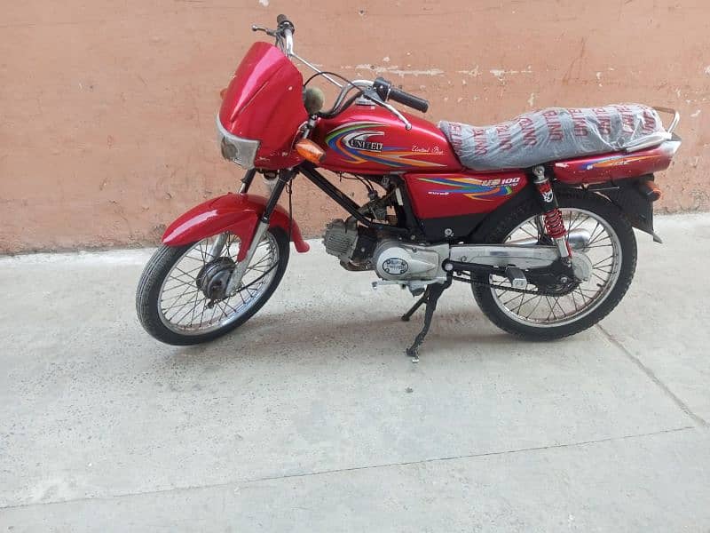 United 100 cc Model 2019 KPk Number 10